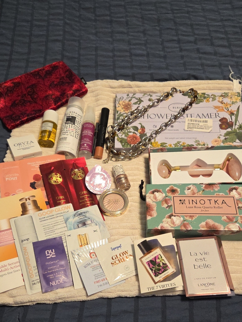 Assorted Women’s Makeup & Skincare Gift Set - Pink Rose Quartz Roller Included